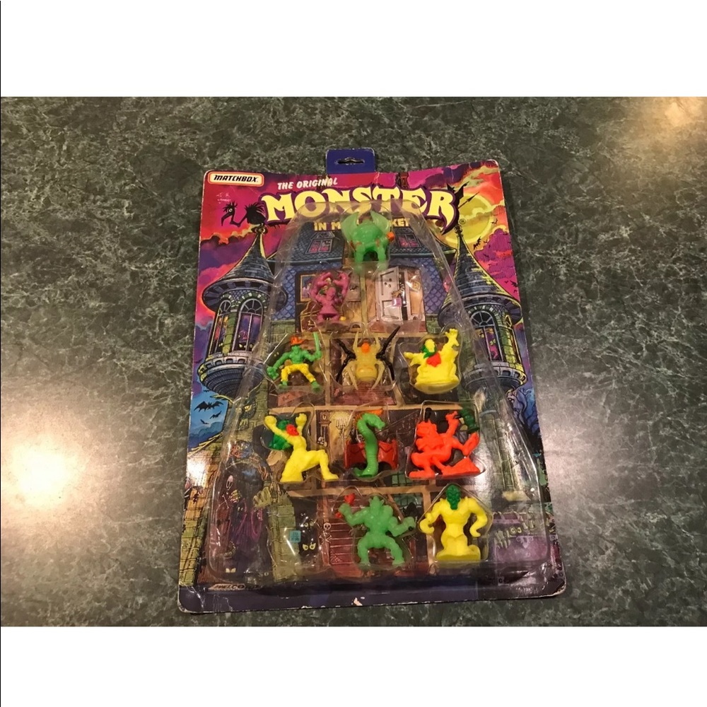 Vintage Matchbox MONSTER IN MY POCKET (10 Figures)